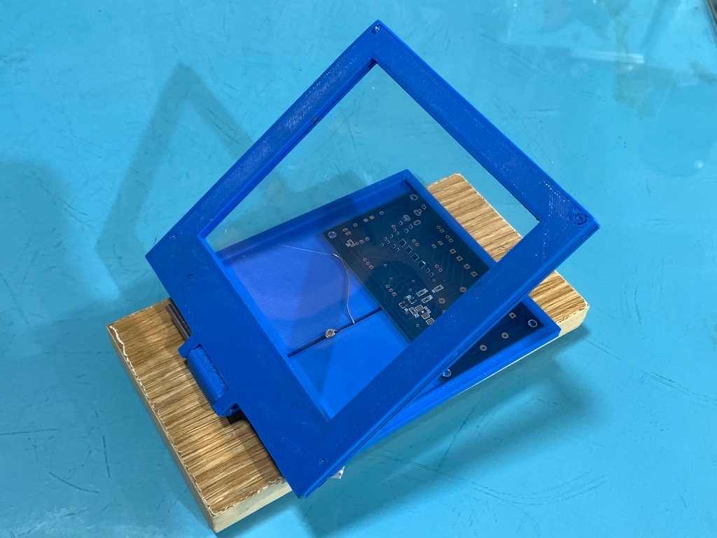 Khung gắn tấm quẹt keo hàn dán bằng nhựa in 3D