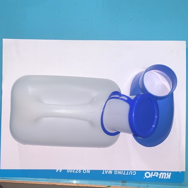 Bình đi vệ sinh cho nam nữ 1000ml