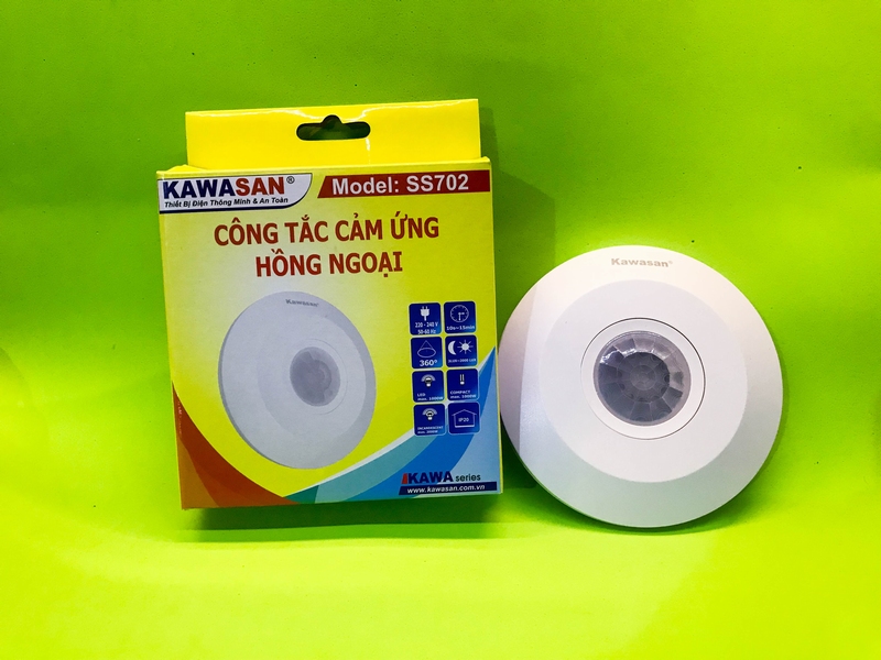 CÔNG TẮC CẢM ỨNG HỒNG NGOẠI NỔI TRẦN KW-SS702