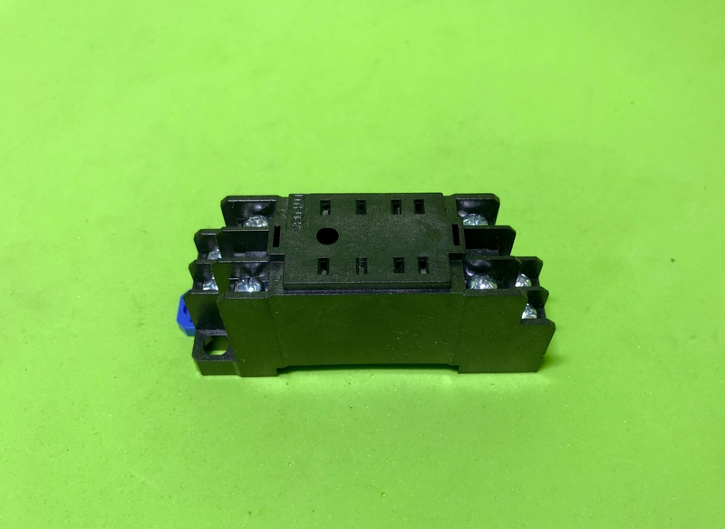 ĐẾ CẮM RELAY 8 CHÂN