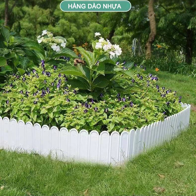 Hàng rào nhựa cứng trang trí sân vườn Cao 15cm, Dài 2m