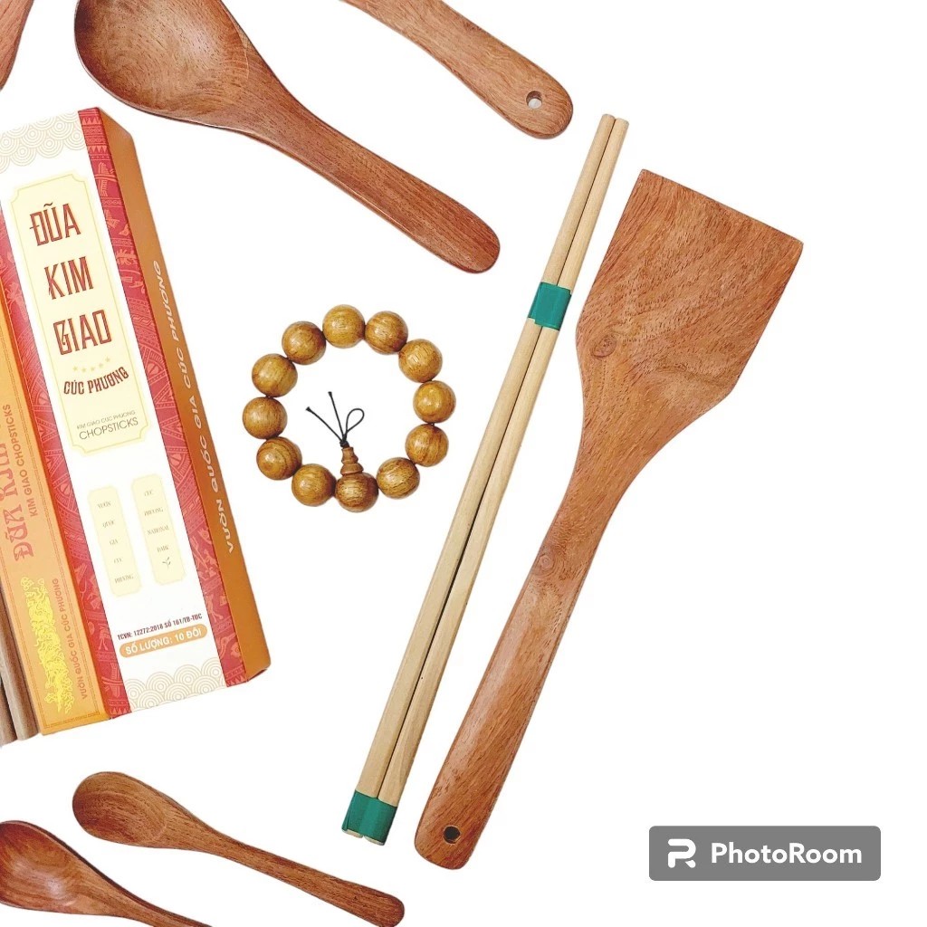 Xẻng xào và đôi đũa xào-GỖ KIM GIAO