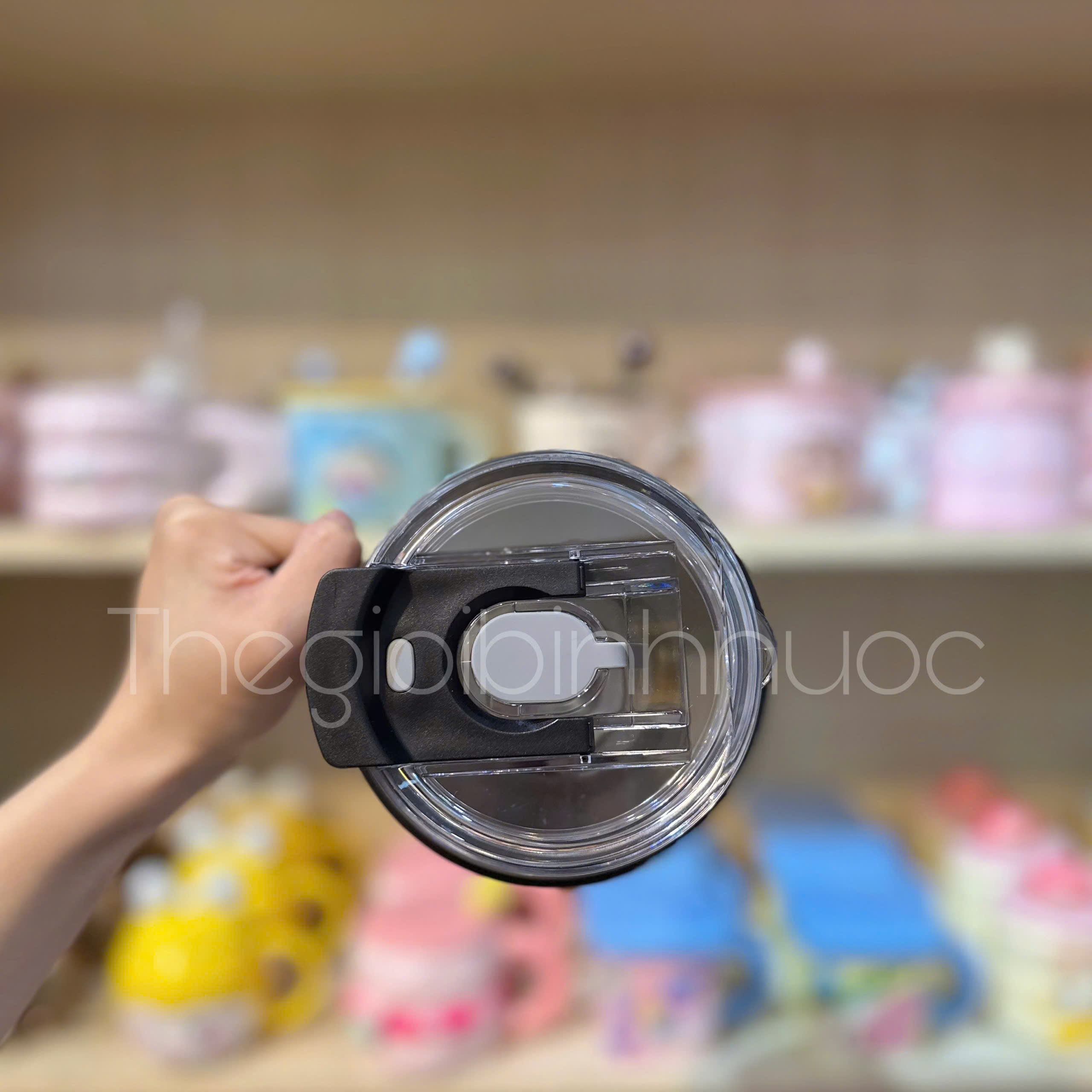 Ly Giữ Nhiệt Dung Tích Lớn 1L4 Tặng Kèm Ống Hút 