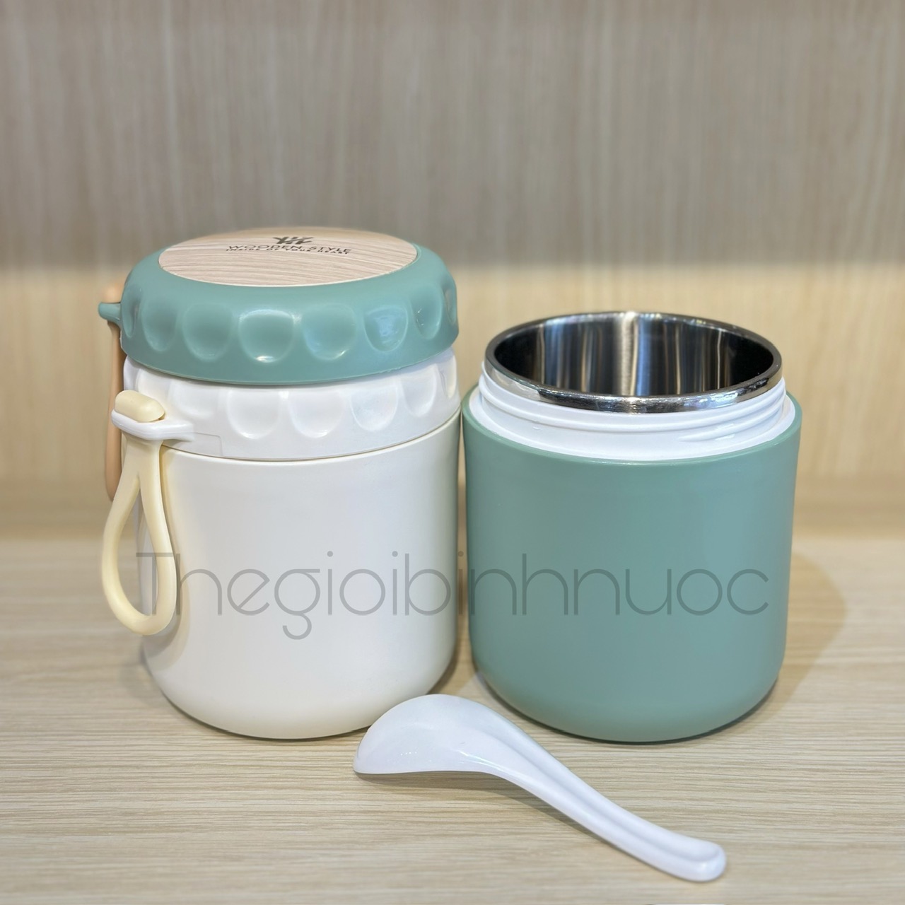 Hộp Đựng Canh Kèm Muỗng Giữ Nhiệt