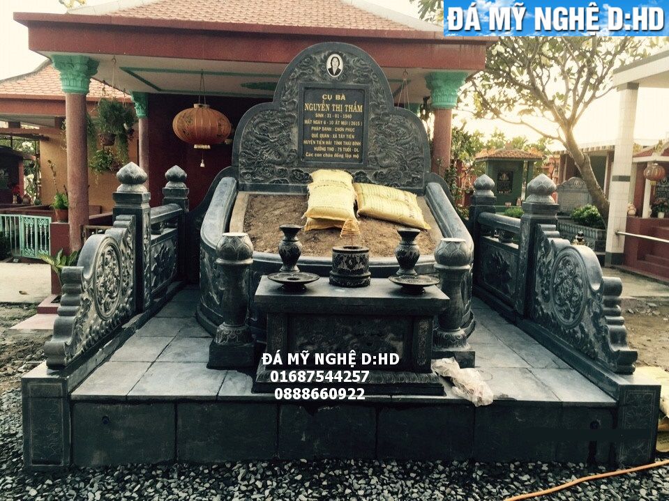 Nên Mua Lăng Mộ Đá Ở Đâu ?