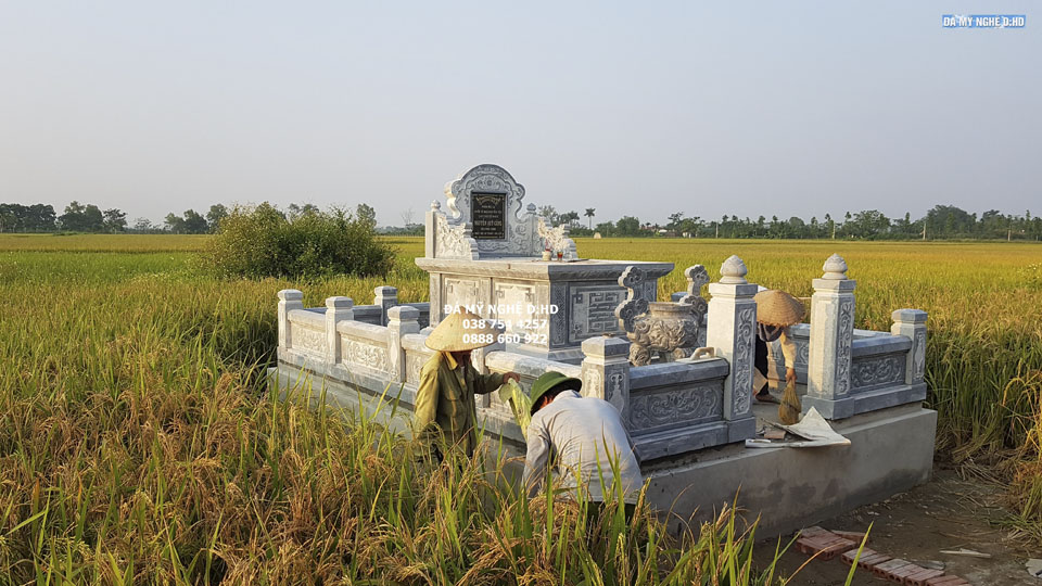 Thi công hoàn thiện mộ tổ bằng đá dòng họ Nguyễn tại Thạch Thất - Hà Nội