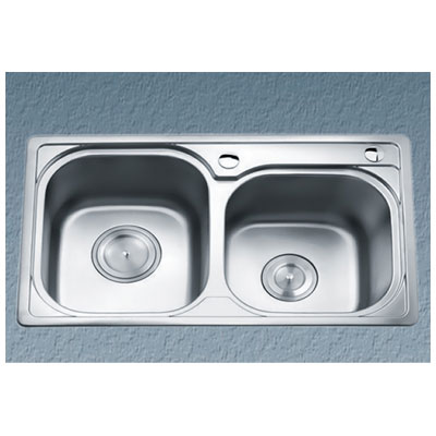 Chậu rửa bát 2 hố lệch GORLDE GD5502 không bàn