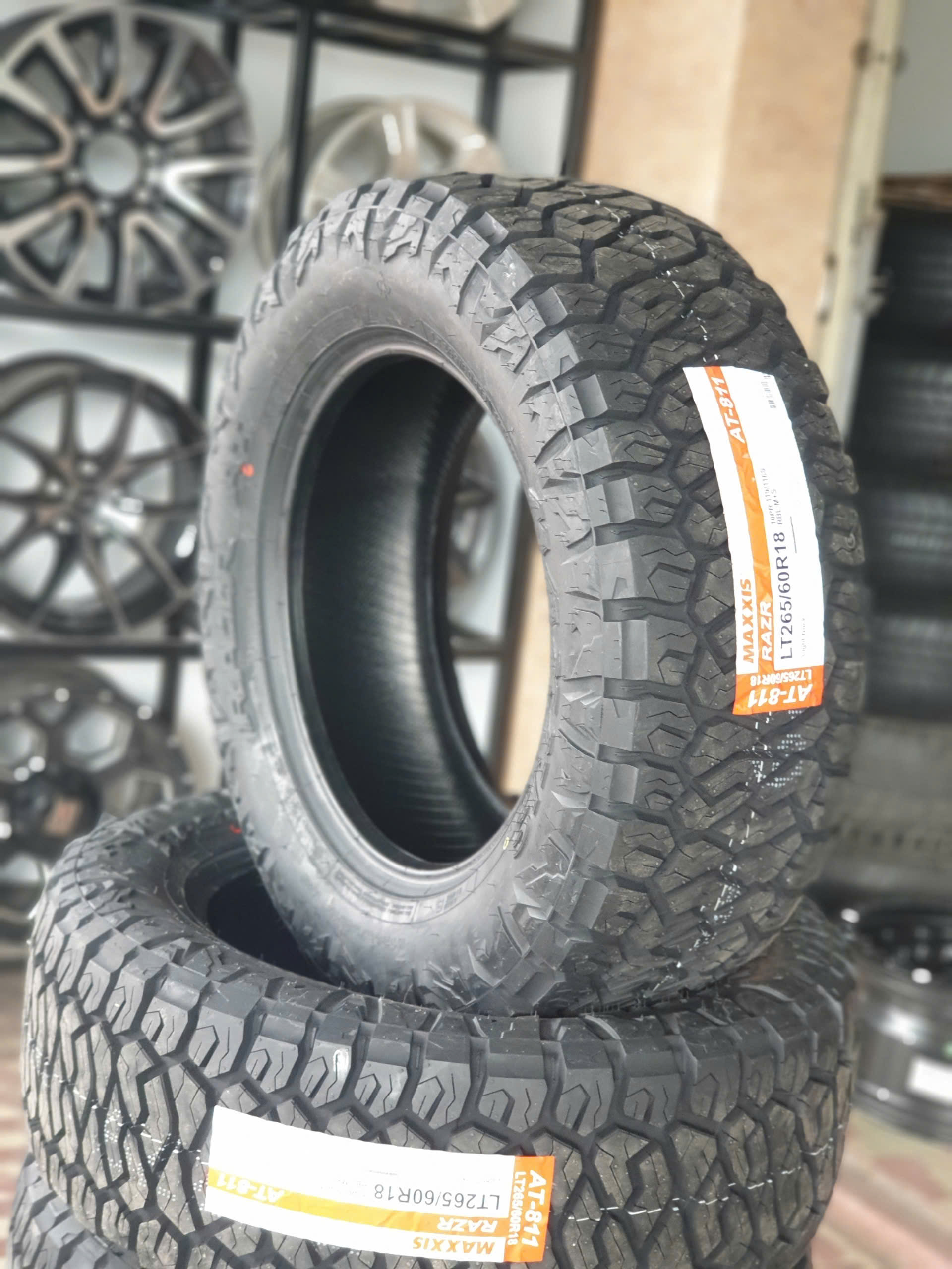 Lốp Maxxis 265/75R16