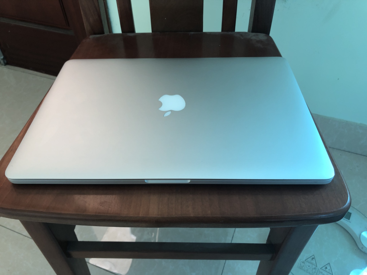 macbook retina cu re cau hinh cao