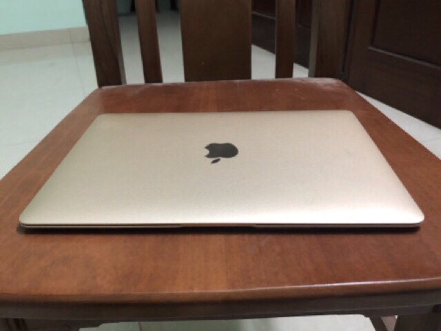 The new macbook 12 inch