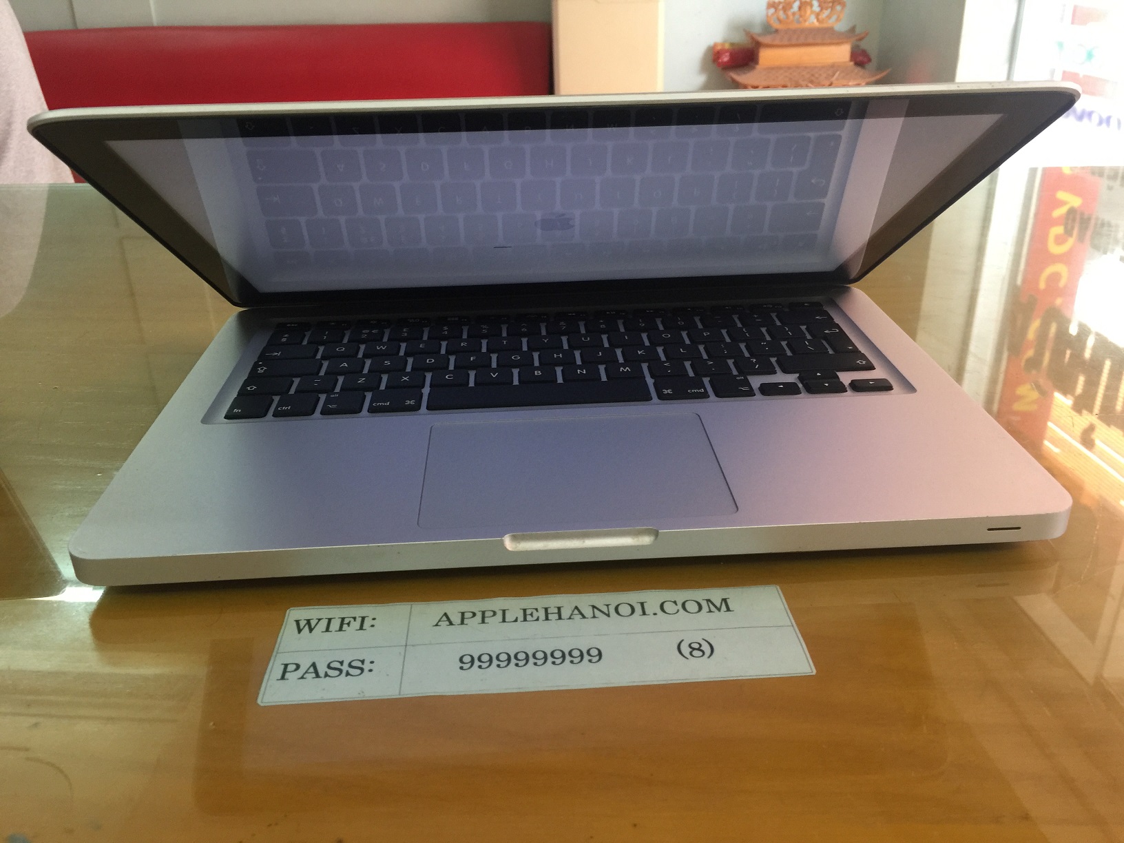 THIẾT KẾ MACBOOK PRO 2011 CORE I7