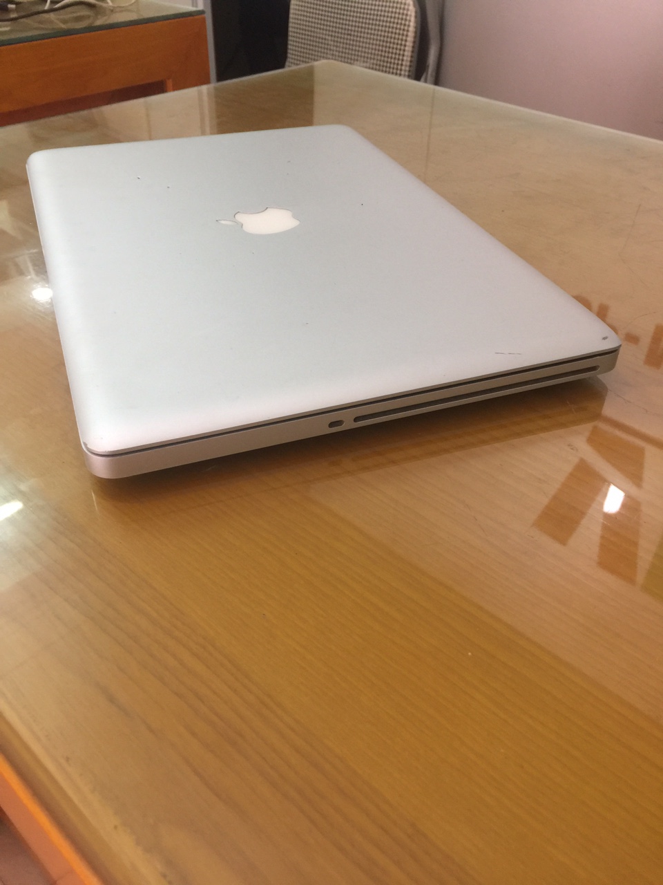 MacBook Pro Mid 2009 15inch 2.66 GHz Intel Core 2 Dou