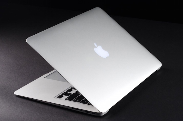 Macbook Air MJVP2