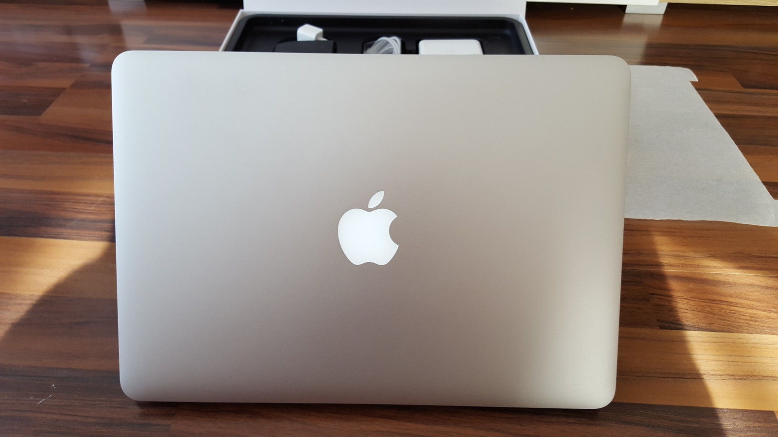 MacBook Pro Retina  MD212 13.3 inch 2012 Core i5 (I5-3210M) 2.5 GHz  ram 8GB / ssd 256GB PCIe máy mới 98%