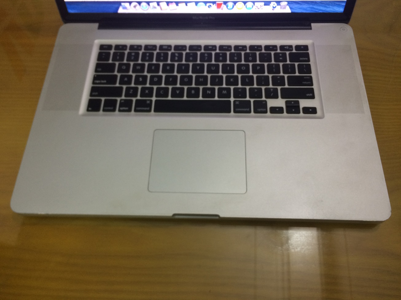 Macbook pro 17 inch core i7 MC725 late 2011 95%