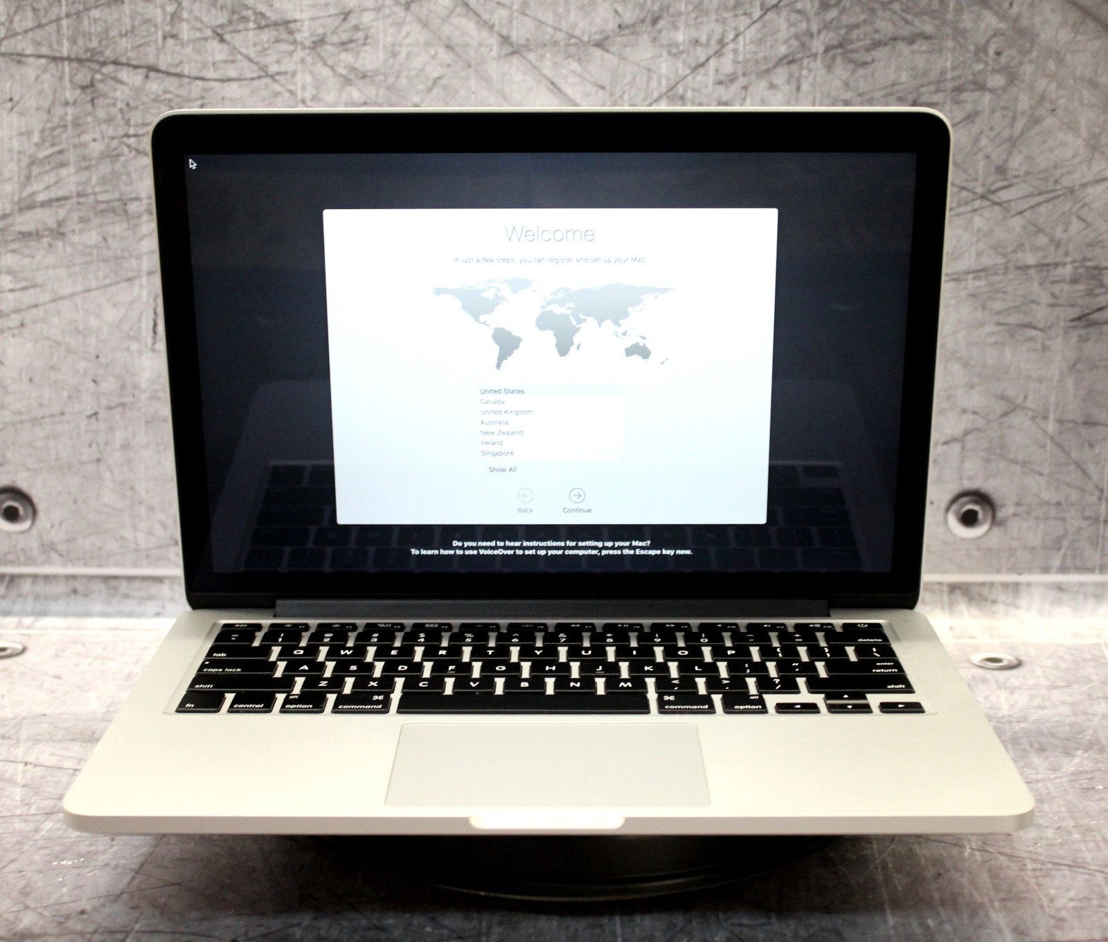 APPLE MGX72LL-A RETINA 13.3inch