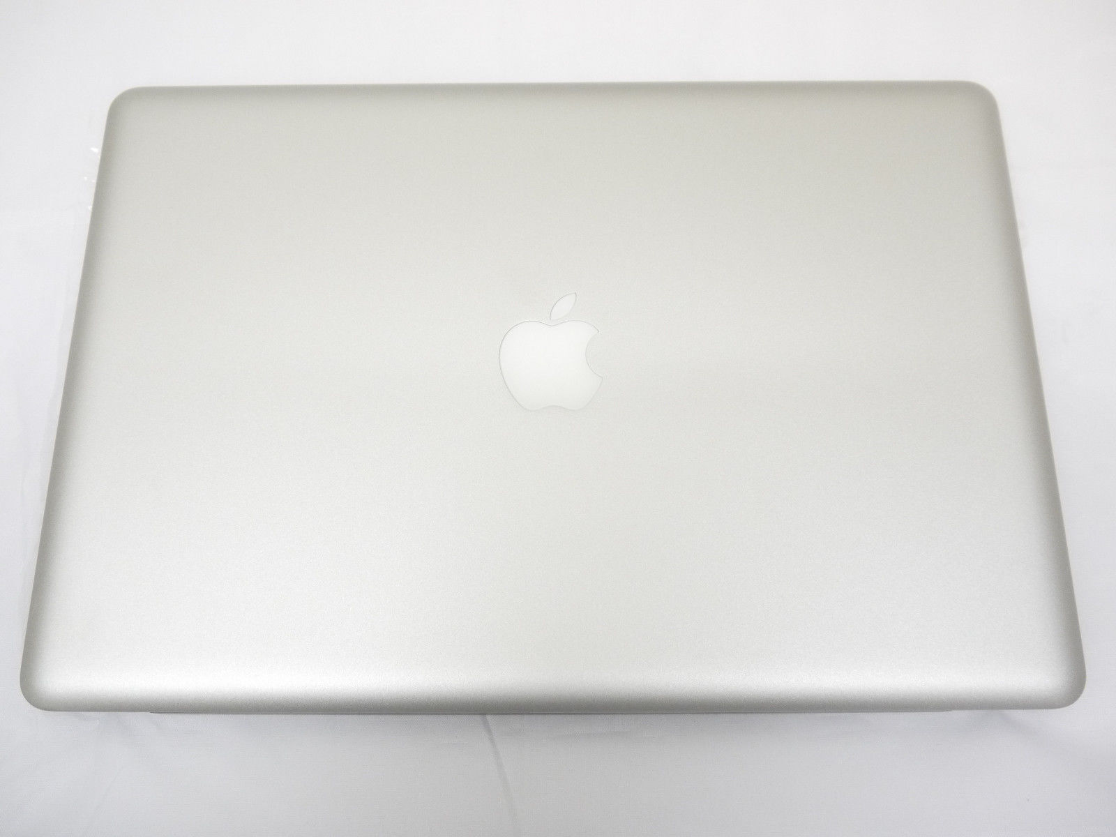 THAY CỤM MÀN HÌNH MACBOOK 15.4 INCH A1286 2010 2011 2012 M