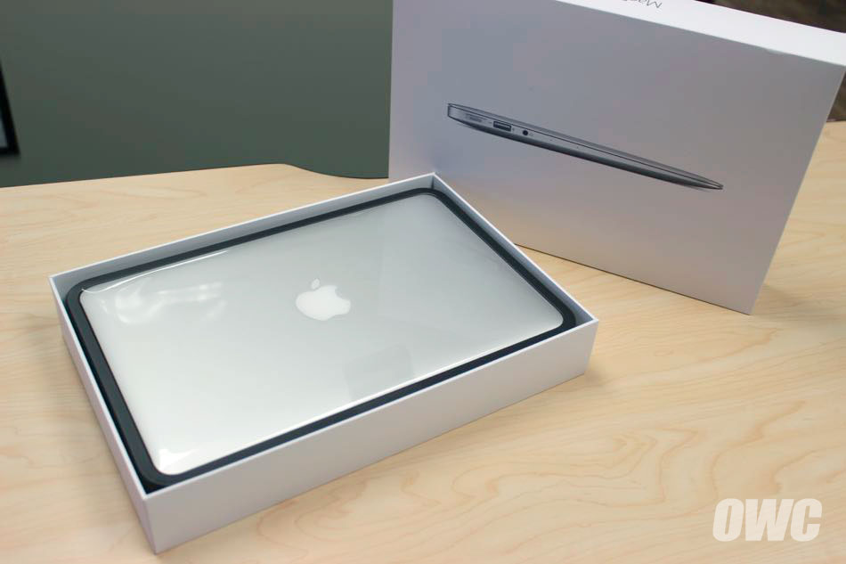 MacBook Air MJVM2LL-A Early 2015