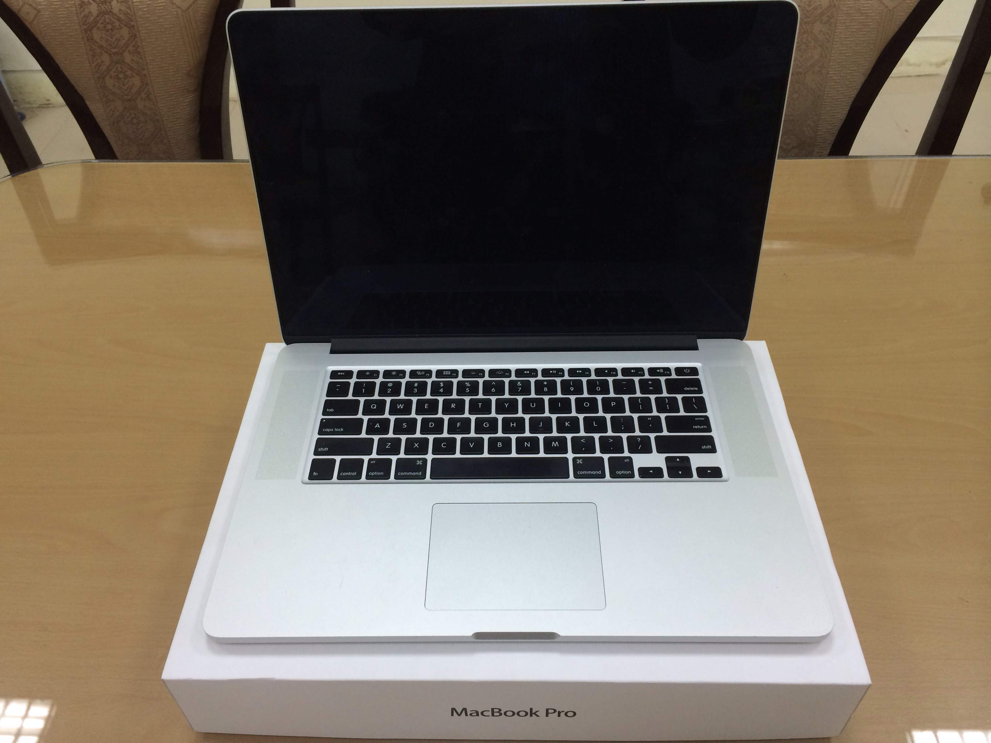 MacBook Pro md104 Mid-2012 Core i7-3720QM 2.6 GHz / RAM 8GB / HDD 750