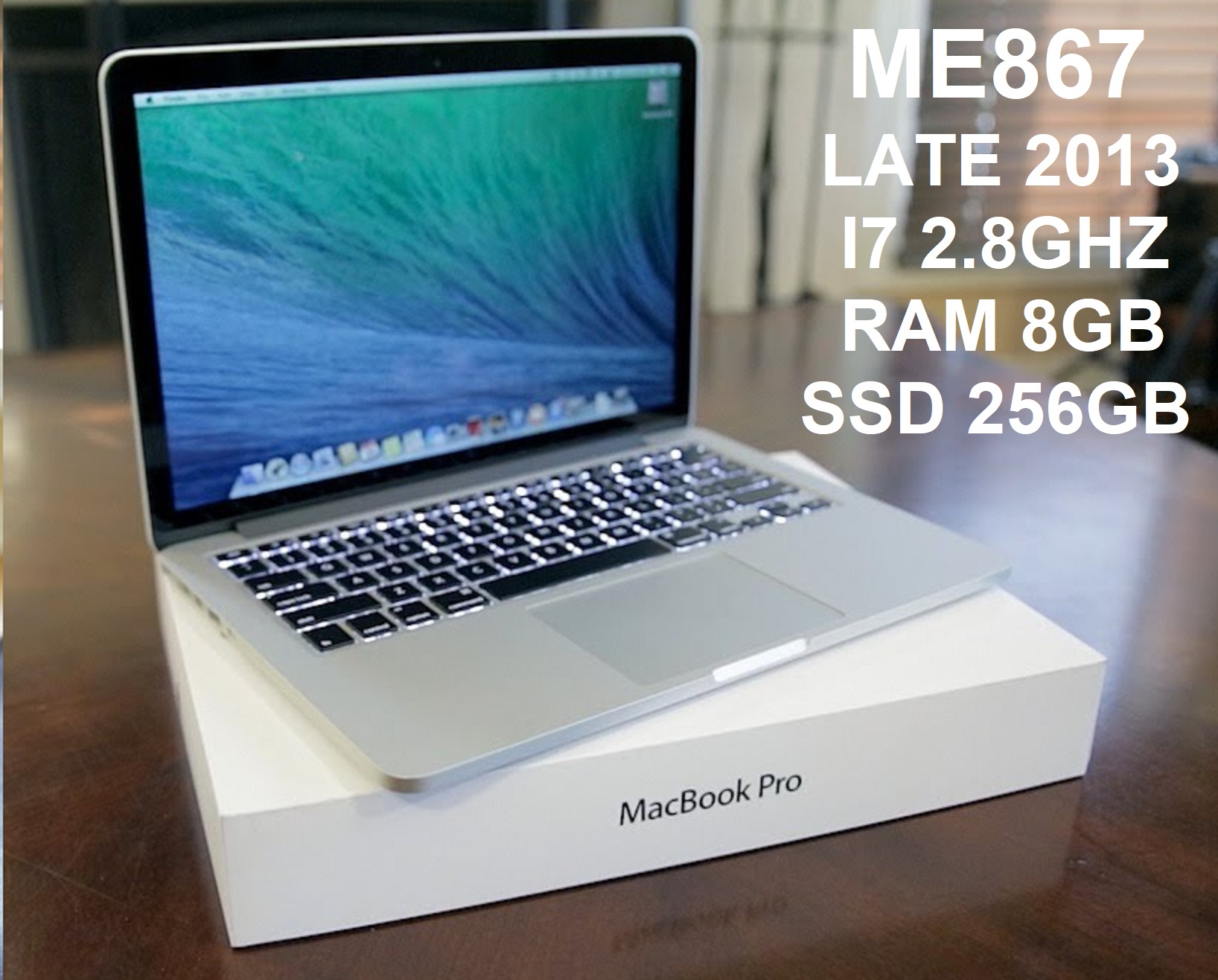 Macbook Pro Late 2013 13 inch 512GB底面には小傷や汚れがあります