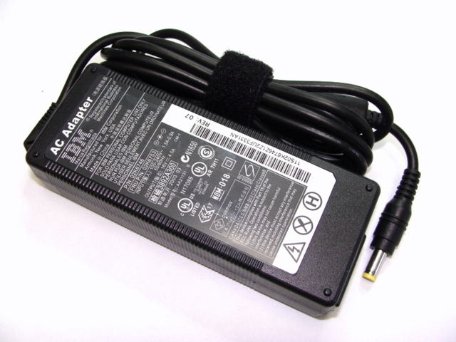 Sạc laptop ibm ThinkPad R50e