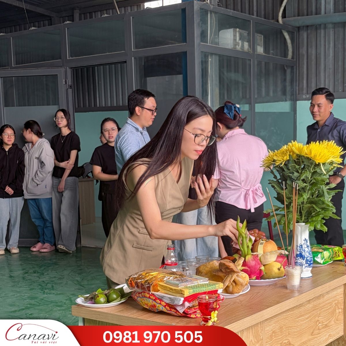 nghi thức khai trương tại xưởng mới