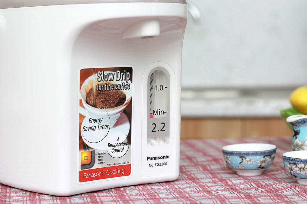 Bình thủy điện Panasonic NC-EG2200, dung tích 2.2L, công suất 700W
