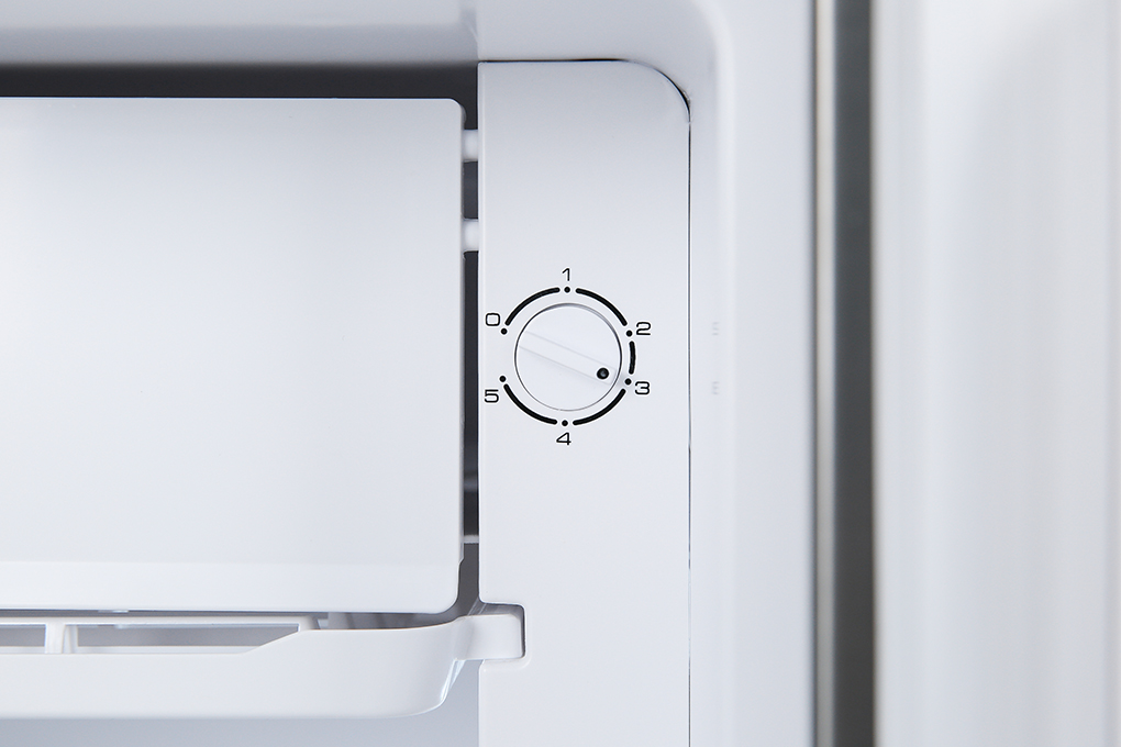 Tủ lạnh Beko 93 lít RS9051P