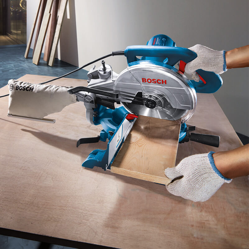 Máy cưa đa góc Bosch GCM 10MX