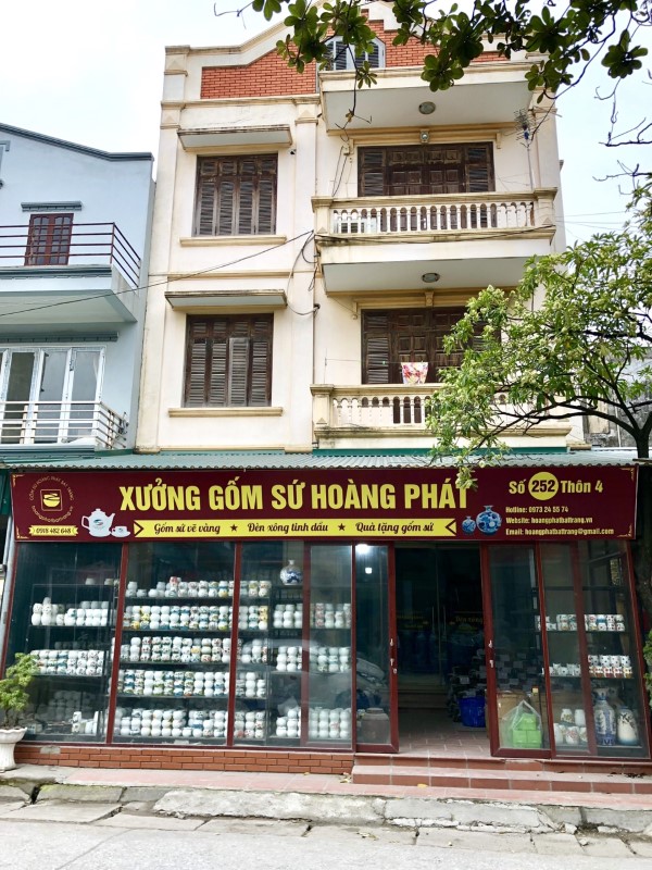 Gốm sứ vẽ vàng cao cấp, gốm sứ Bát Tràng