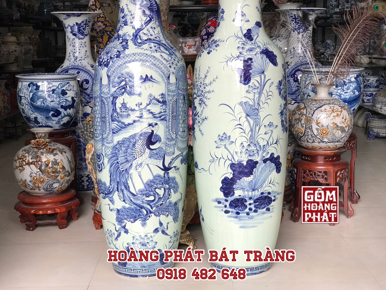 Lục bình sứ Tùng Hạc Cuốn thư men lam vẽ kỹ Bát Tràng 1m75 LB012