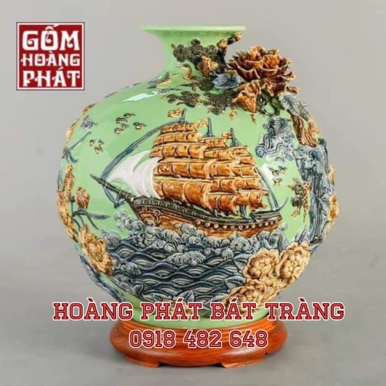 Bình hút tài lộc Thuận buồm xuôi gió men xanh ngọc đắp nổi