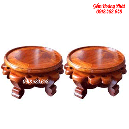 Kỷ váy gỗ hương, Đôi đế gỗ Hương có chiều cao cỡ 15cm