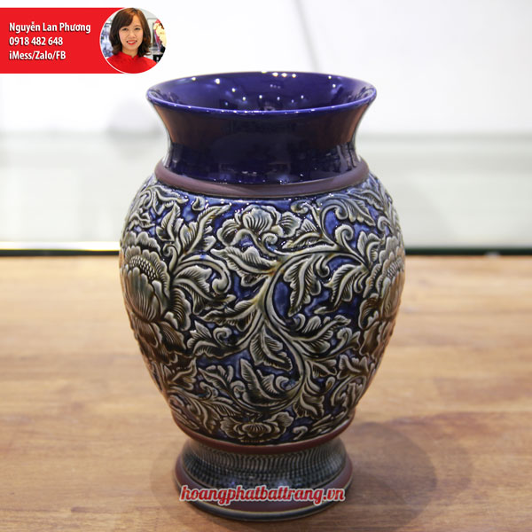 Lọ hoa Bát Tràng men Hoàng Thổ khắc nổi Phù Dung 30cm