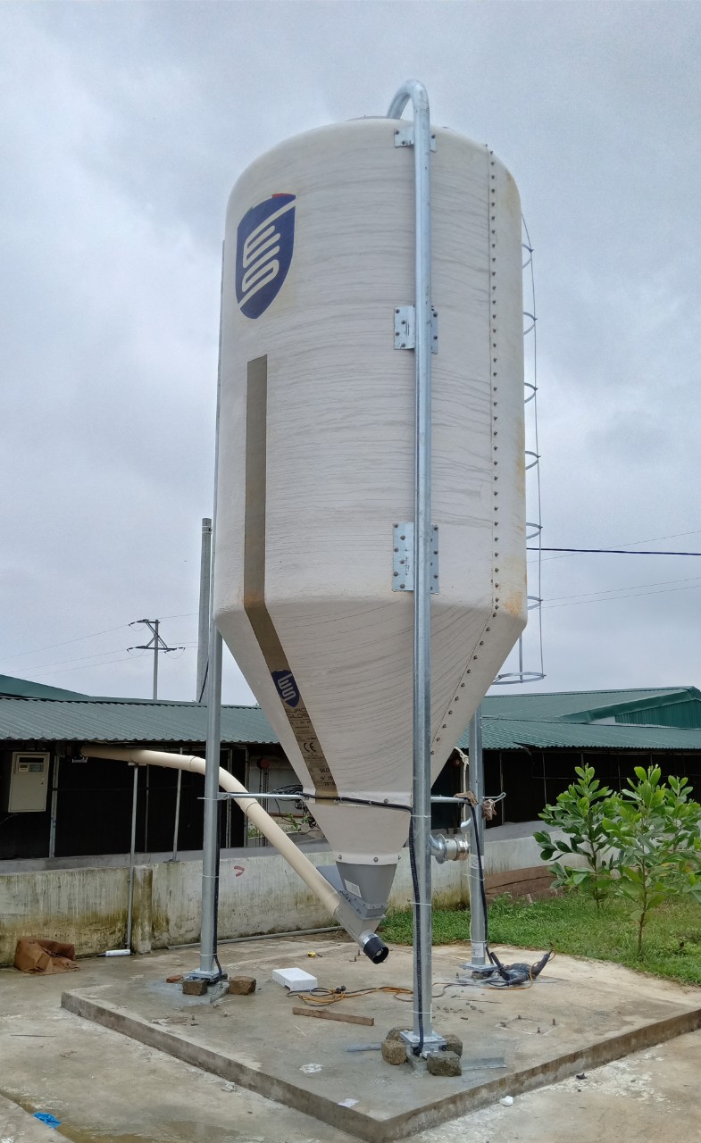 SILO CHỨA THỨC ĂN SILO CHỨA THỨC ĂN