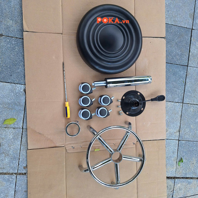 Các linh kiện của chiếc ghế xoay 360 độ làm tóc