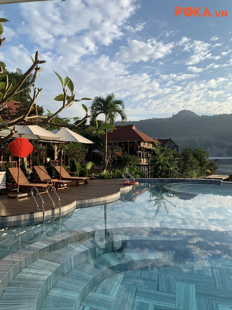 Hình 5: Giường hồ bơi tại Hòa Bình