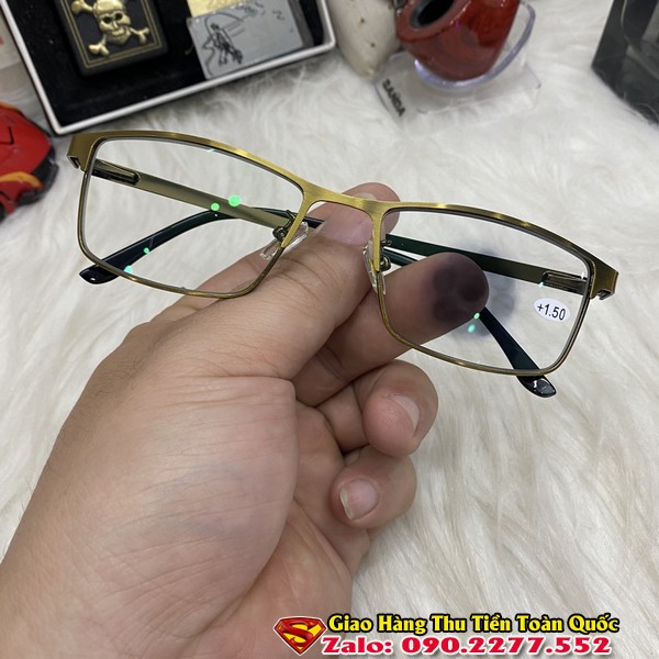 kinh-lao-doi-mau-nhat-ban-kinh-doc-sach-cho-nguoi-gia-13.jpg?v=1715328643673