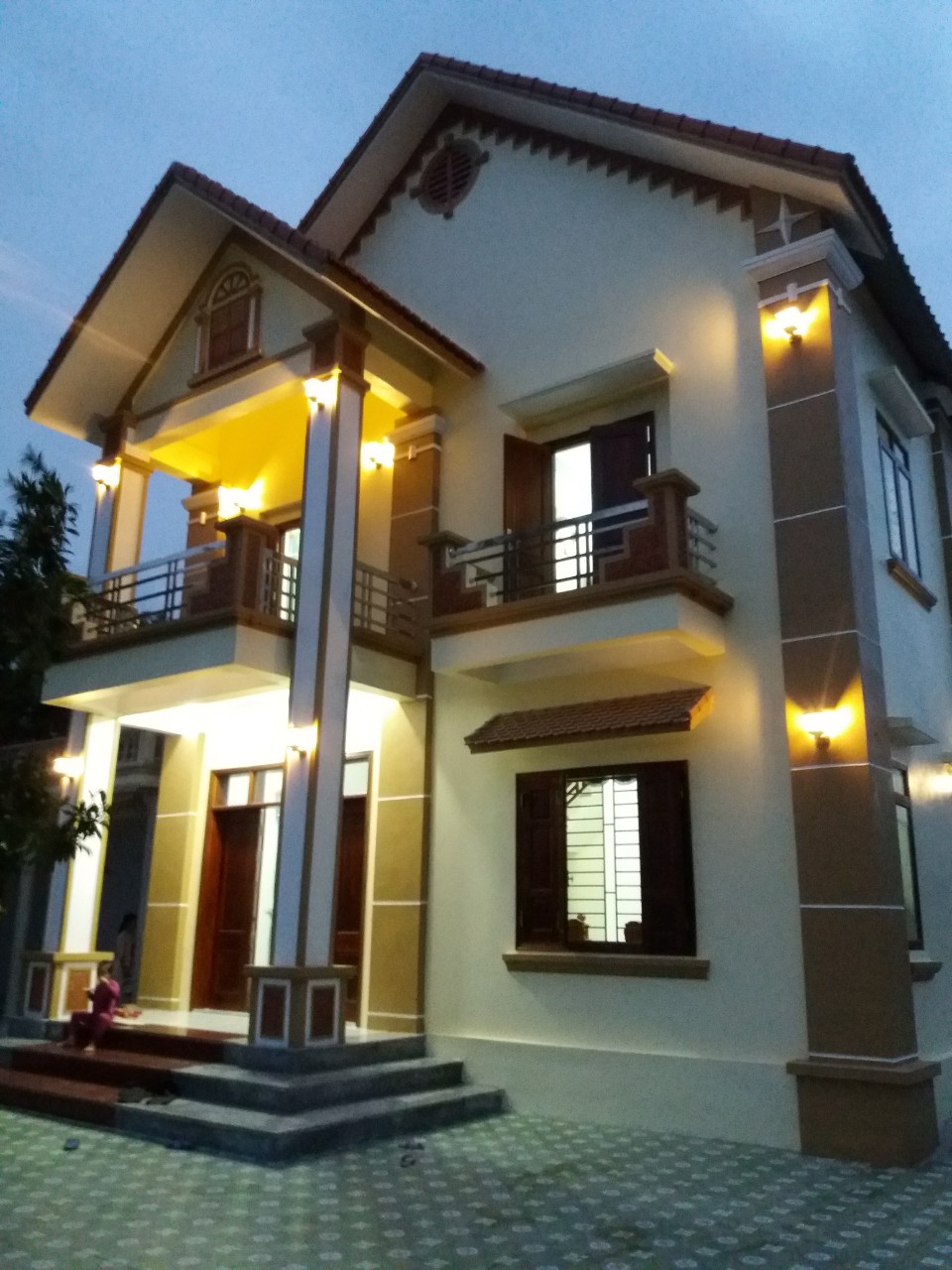 Homestay giá rẻ gần bãi tắm Minh Châu đảo Quan Lạn
