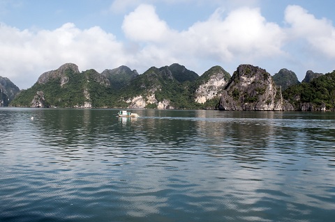 Định hướng phát triển Vân Đồn thành trung tâm du lịch biển đảo lớn