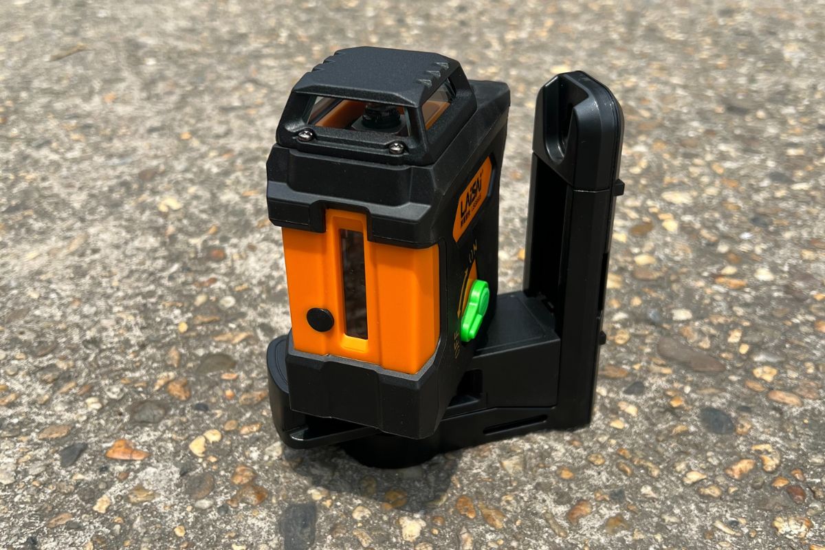 Bảo quản máy cân bằng laser sau khi sử dụng