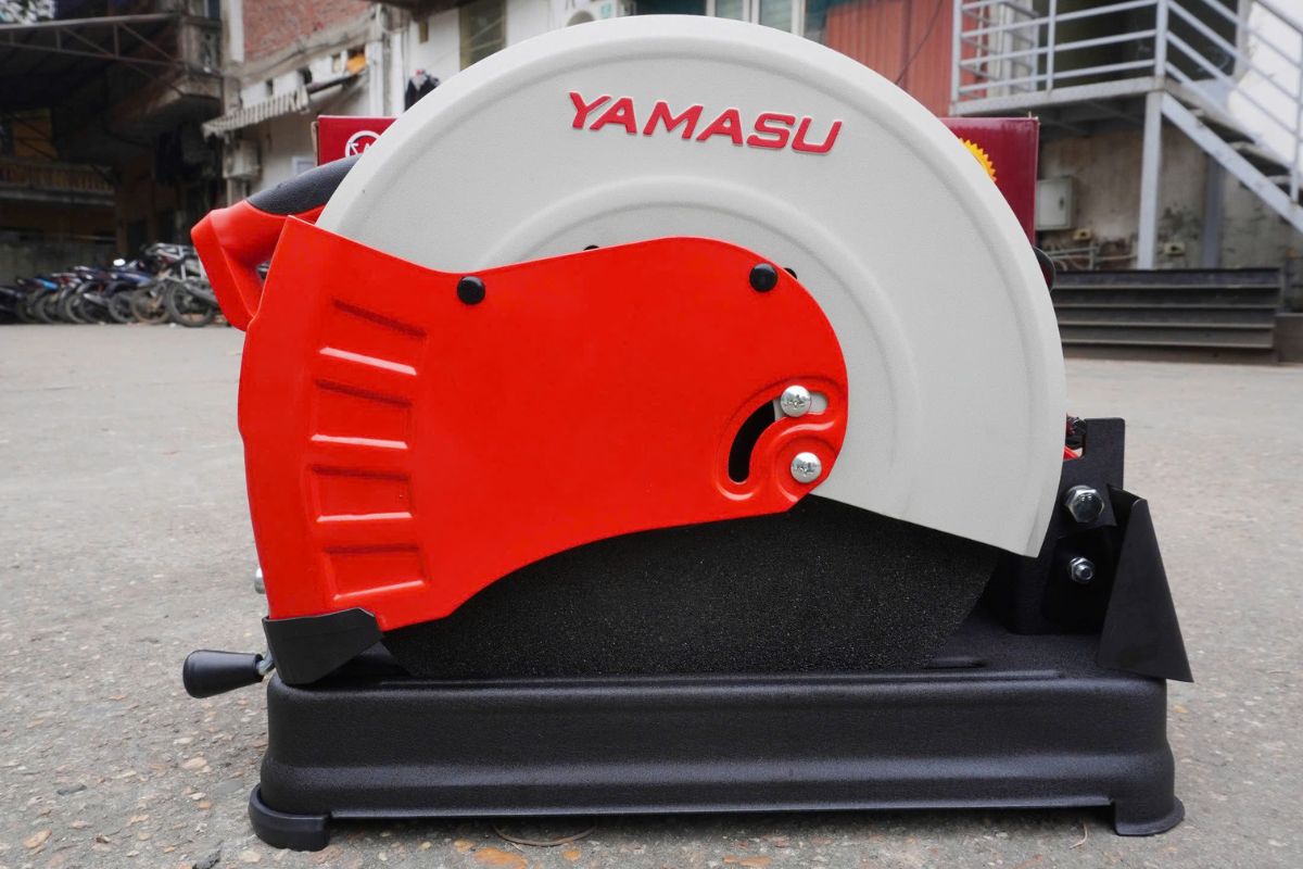 Kiểm tra máy trước khi sử dụng