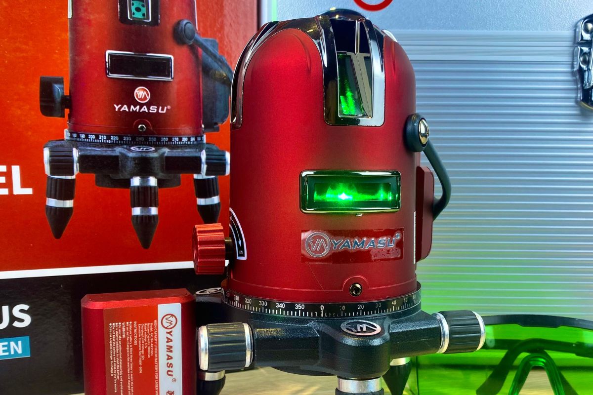 Lợi ích khi chọn máy cân bằng laser Yamasu tia xanh