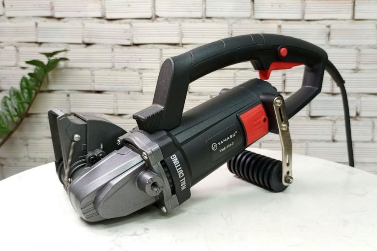 Máy cắt rãnh tường 2 lưỡi là gì?