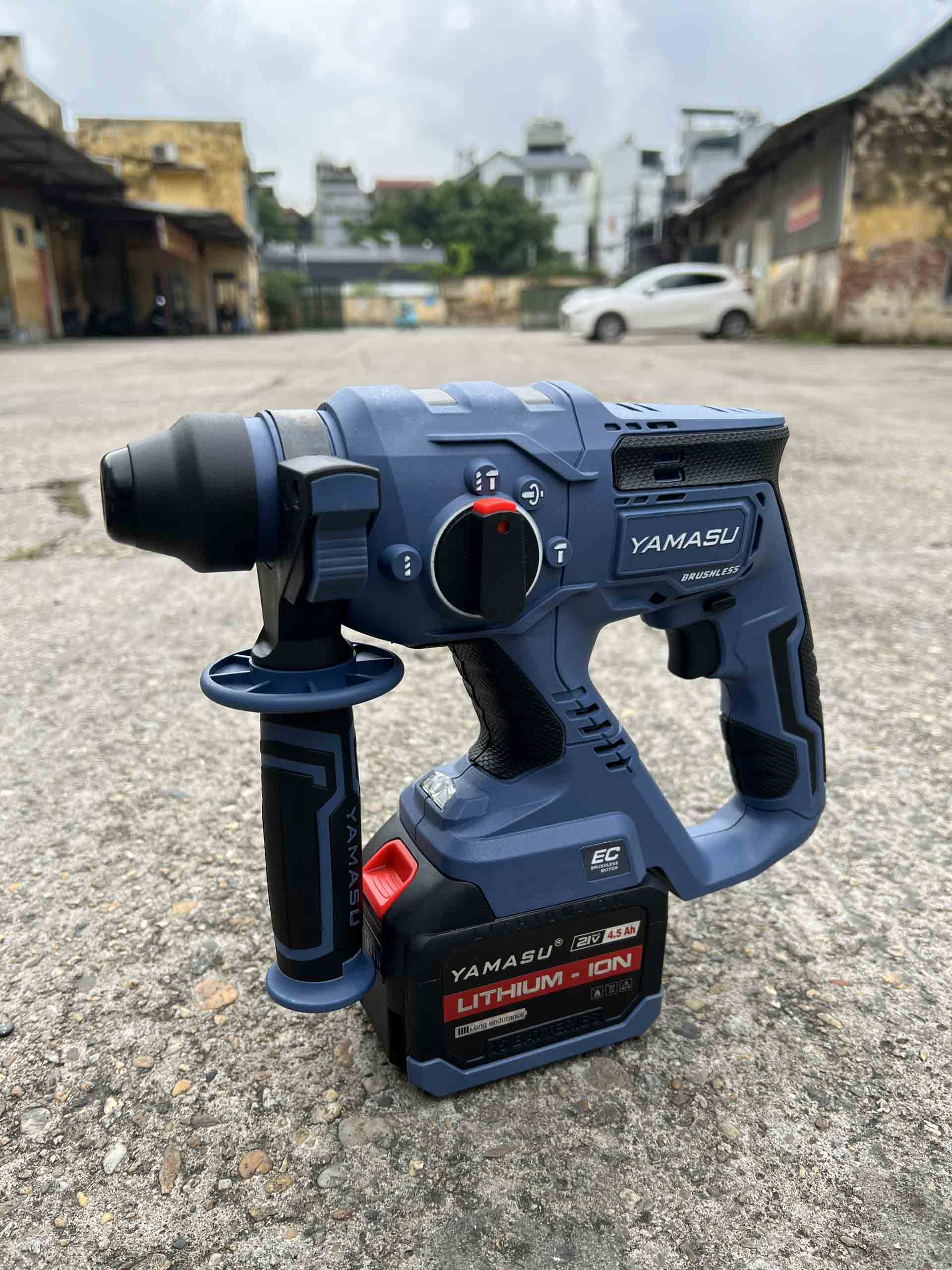 Máy khoan pin 3 chức năng YMS-MBT26