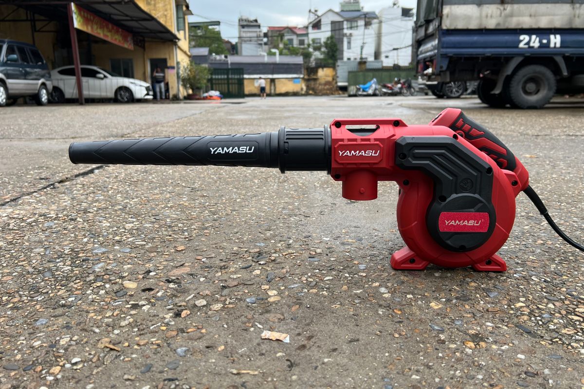 Máy thổi bụi điện Yamasu YMS-9502TBĐ