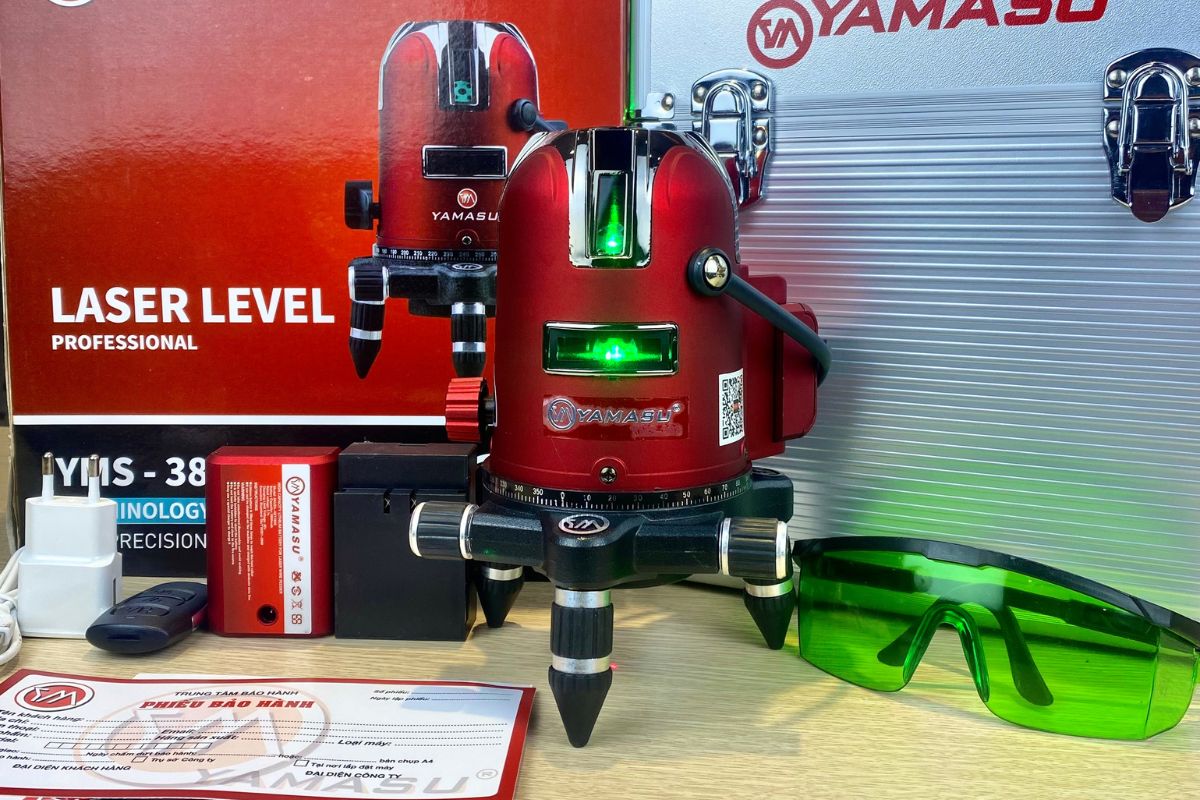 Tìm hiểu về máy cân bằng laser tia xanh