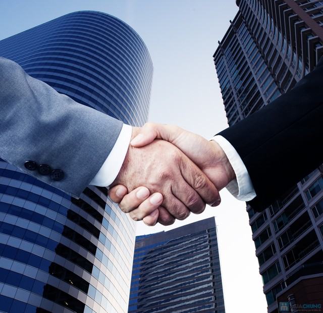 Luật sư tư vấn thường xuyên cho doanh nghiệp