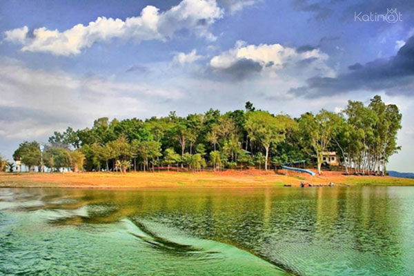 Lãng mạn ở Đảo Ó