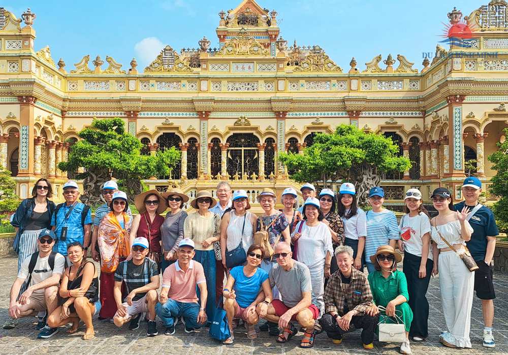 Chùa Vĩnh Tràng Mỹ Tho - Kiến trúc độc đáo bậc nhất miền Tây